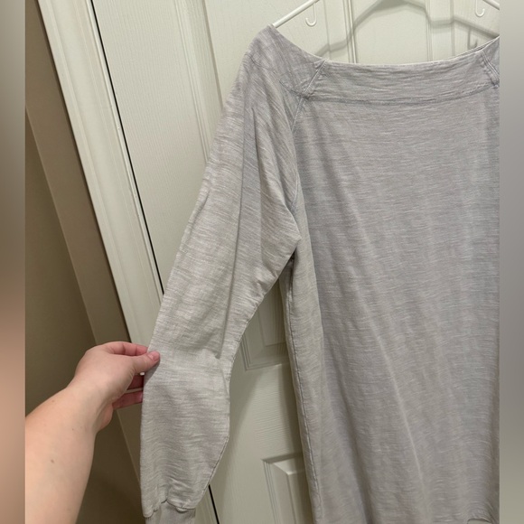 MODODOC • Wide-Neck Dress in Grey size Medium - Picture 2 of 7